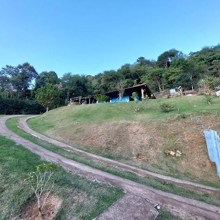 Chacara Cantinho Do Ipe 마르샬 플로리아노 외부 사진